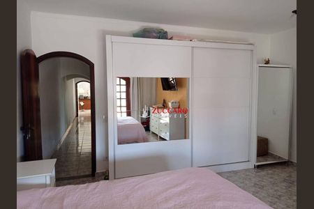 7_photo/94cef4e89b.e9dc27a63aa2dddc-ATLAS-47624e8d-af5d-4dbd-bed0-fc2ec432c34b.jpg de casa à venda com 2 quartos, 300m² em Jardim Rosa de Franca, Guarulhos