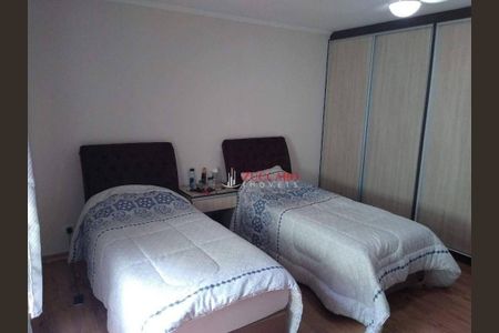 7_photo/94cef4e8cb.a8f345a1f7c9eace-ATLAS-10c2beeb-8223-4b16-a9d1-792f086608b2.jpg de casa para alugar com 3 quartos, 380m² em Jardim Rosa de Franca, Guarulhos