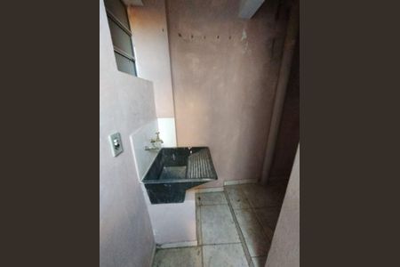 3_photo/94cef4ed37.621ee2e78907adfc-ATLAS-edf21e6d-8926-4331-9dfe-e526570945c7.jpg de casa à venda com 8 quartos, 200m² em Guarulhos, Guarulhos