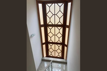 3_photo/94cef4eeb5.7d6f1d3cb8490f77-ATLAS-08ebf4a4-d776-4aa3-9445-971e027446d5.jpg de casa à venda com 4 quartos, 270m² em Portal dos Gramados, Guarulhos