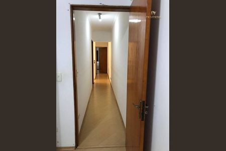 16_photo/94cef4ef6f.ffdd1ddaa3c736e5-ATLAS-b276083d-eaf1-4cd8-b773-a5609ef89238.jpg de casa à venda com 3 quartos, 300m² em Jardim Rosa de Franca, Guarulhos