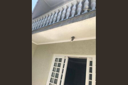 5_photo/94cef4ef6f.ffdd1ddaa3c736e5-ATLAS-e3b88633-4058-42e6-8b38-4fd0c080ff67.jpg de casa à venda com 3 quartos, 300m² em Jardim Rosa de Franca, Guarulhos