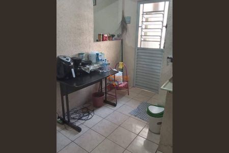 7_photo/94cef4f0b1.ceff8192393c33de-ATLAS-ba693a90-8a9e-4ca4-83b9-31594c5b49c7.jpg de casa à venda com 5 quartos, 216m² em Parque Continental, Guarulhos