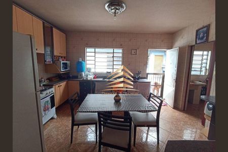 7_photo/94cef4f20b.a15f321e408d66f6-ATLAS-2aecbc8f-b5f4-4885-b9fa-fd4271a125bc.jpg de casa à venda com 3 quartos, 90m² em Parque Continental II, Guarulhos