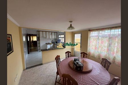 7_photo/94cef4f3b5.5c0cc5a0ba9a52b6-ATLAS-ab2199b8-dc48-44e5-8f7b-2ed4a408e23d.jpg de casa para alugar com 3 quartos, 150m² em Guarulhos, Guarulhos