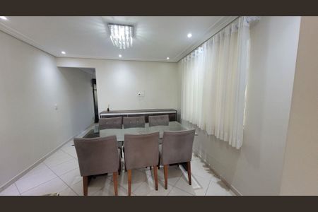 14_photo/94cef4f42b.719fbdc320448c84-ATLAS-06b70917-9c7b-4e40-bb11-e0de93bc43c5.jpg de casa à venda com 3 quartos, 195m² em Parque Continental II, Guarulhos