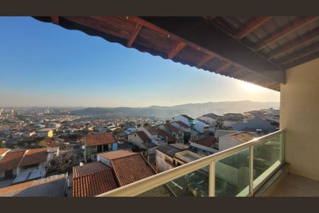 17_photo/94cef4f42b.719fbdc320448c84-ATLAS-e9622be1-bba1-4151-b374-513caf7829bf.jpg de casa à venda com 3 quartos, 195m² em Parque Continental II, Guarulhos