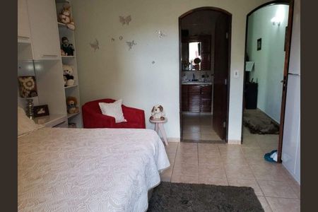 7_photo/94cef4f51b.cd6912d4e48c45dd-ATLAS-7408bd1a-8a59-411c-8def-24385cdd8a54.jpg de casa à venda com 4 quartos, 150m² em Parque Continental II, Guarulhos