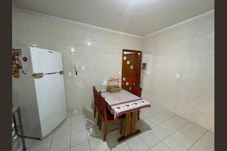 4_photo/94cef4f57d.565d65a6458b6ca1-ATLAS-1307ae8f-ee18-431e-9d7f-baa40d8492c2.jpg de casa à venda com 4 quartos, 674m² em Parque Continental II, Guarulhos