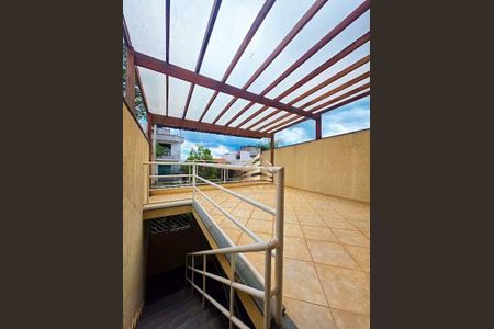 5_photo/94cef4f58f.71d57c28792d37c8-ATLAS-dae42661-ac95-4476-a184-cc6f7235c5a1.jpg de casa para alugar com 3 quartos, 208m² em Parque Continental II, Guarulhos