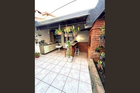 2_photo/94cef4f5b5.1f6662bc5d686089-ATLAS-03b51c9f-6205-4a6f-a9b6-7e52c8b12eec.jpg de casa à venda com 3 quartos, 166m² em Parque Continental II, Guarulhos