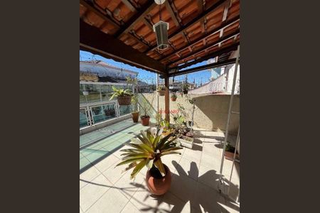 6_photo/94cef4f5b5.1f6662bc5d686089-ATLAS-1f6cd67e-7a1c-410f-ade5-cb5c0ca1d359.jpg de casa à venda com 3 quartos, 166m² em Parque Continental II, Guarulhos