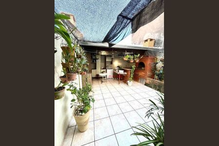 10_photo/94cef4f5b5.1f6662bc5d686089-ATLAS-328bb9a3-645b-458d-b5ff-dc2ecfbf8197.jpg de casa à venda com 3 quartos, 166m² em Parque Continental II, Guarulhos