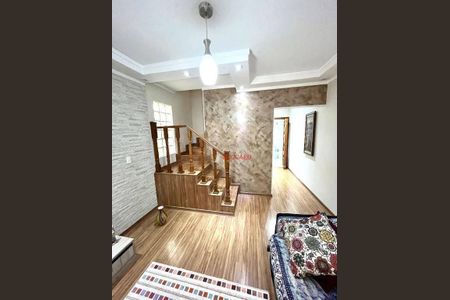 7_photo/94cef4f5b5.1f6662bc5d686089-ATLAS-7f2e1319-c52c-4028-a01d-81e858a82eeb.jpg de casa à venda com 3 quartos, 166m² em Parque Continental II, Guarulhos