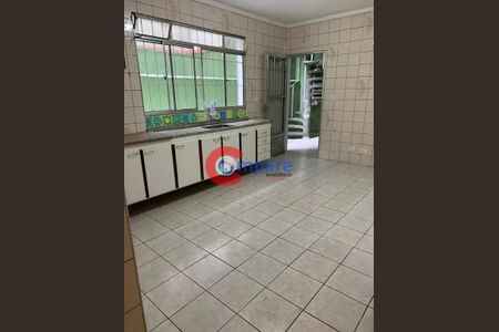 7_photo/94cef4f6ab.58506769bdfd2446-ATLAS-5a3eb827-4942-4619-81bd-d70291ad5aa9.jpg de casa para alugar com 3 quartos, 120m² em Parque Continental II, Guarulhos
