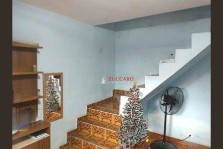 8_photo/94cef4f735.9344729ba8107f18-ATLAS-b3d9b49d-31ef-42ce-925d-9110f62fa78b.jpg de casa à venda com 3 quartos, 180m² em Parque Continental II, Guarulhos
