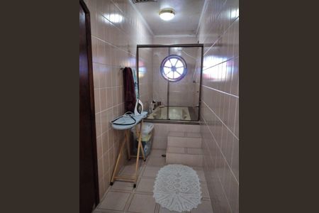 4_photo/94cef4f793.f0d246bad4da1cd5-ATLAS-24bbe7bc-737e-4b1f-91b3-9a7f26a4b97d.jpg de casa à venda com 3 quartos, 224m² em Parque Continental I, Guarulhos