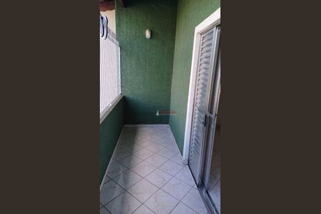 3_photo/94cef4f7fb.8f7b77d6c748eac5-ATLAS-0b028a66-1e9f-4179-a283-9a5f4af9e9f1.jpg de casa à venda com 3 quartos, 154m² em Guarulhos, Guarulhos