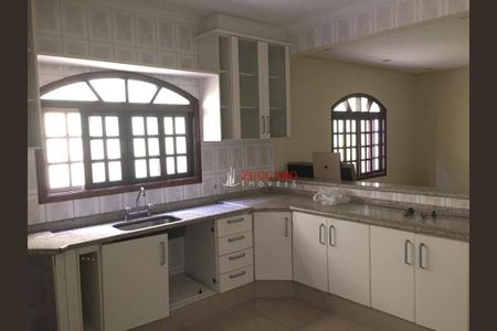 10_photo/94cef4f7fb.d0d6d4d4a64609a5-ATLAS-963e5e46-f2d2-4128-a6cc-113209d8b030.jpg de casa à venda com 3 quartos, 150m² em Guarulhos, Guarulhos