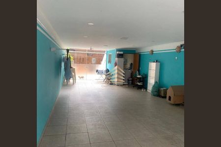 9_photo/94cef4f8e7.e98a0441d5514113-ATLAS-6d5e7bdc-d9c8-4ffa-b4b5-e3eab69c9073.jpg de casa à venda com 3 quartos, 240m² em Parque Continental I, Guarulhos