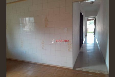 1_photo/94cef4fa2d.e23f72c61b9d3eab-ATLAS-67c4386e-adb5-4942-8c6a-9f60cf8e7fde.jpg de casa à venda com 4 quartos, 205m² em Jardim Betel, Guarulhos