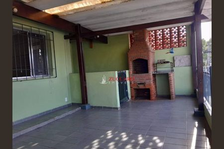 10_photo/94cef4fa2d.e23f72c61b9d3eab-ATLAS-73eb20e4-4848-4f2f-acf5-4be3b560226e.jpg de casa à venda com 4 quartos, 205m² em Jardim Betel, Guarulhos