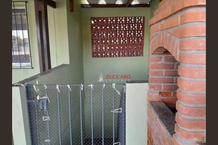 11_photo/94cef4fa2d.e23f72c61b9d3eab-ATLAS-bf0f80c3-ddde-4a96-b41e-8051f2087abc.jpg de casa à venda com 4 quartos, 205m² em Jardim Betel, Guarulhos