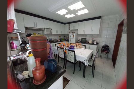 5_photo/94cef4fb7f.ceff8192393c33de-ATLAS-32e34c51-b9ae-4468-8463-da8a16c0174f.jpg de casa para alugar com 2 quartos, 132m² em Jardim Moreira, Guarulhos