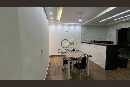 5_photo/94cef4fdef.f573b4c4437748d9-ATLAS-0f710a76-da92-464f-8664-7145b25d92fe.jpg de casa à venda com 4 quartos, 240m² em Vila Carioca, Guarulhos