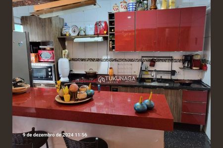 2_photo/94cef500e5.20cc84d772444cf8-ATLAS-71f44763-a802-4e19-be23-811d874e1e6f.jpg de casa de condomínio à venda com 3 quartos, 120m² em Vila Rosalia, Guarulhos