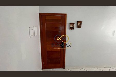 19_photo/94cef500e5.2b4ff28103ad351a-ATLAS-0749543e-3ce0-45c2-9911-e02950dc36d5.jpg de casa à venda com 2 quartos, 56m² em Vila Rosalia, Guarulhos