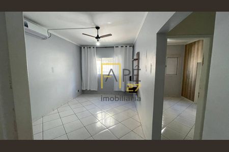 8_photo/94cef500e5.2b4ff28103ad351a-ATLAS-569371dd-d666-45d0-bd15-d8679c0e5b6d.jpg de casa à venda com 2 quartos, 53m² em Vila Rosalia, Guarulhos