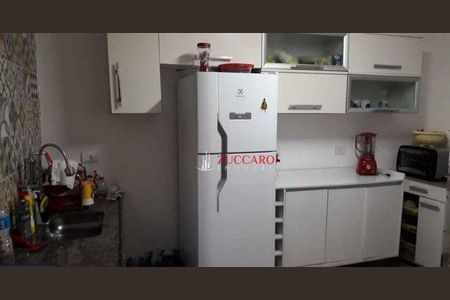 8_photo/94cef503ff.1d0d827e26d2d819-ATLAS-429c65b9-53ea-4e7a-b73f-b9852f8cf606.jpg de casa à venda com 3 quartos, 245m² em Jardim Ema, Guarulhos