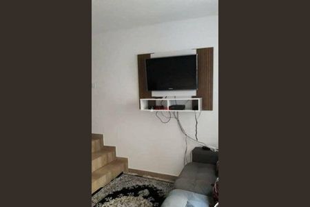 6_photo/94cef503ff.1d0d827e26d2d819-ATLAS-a6985200-b40d-44f0-aa7a-d1122a8cd03c.jpg de casa à venda com 3 quartos, 245m² em Jardim Ema, Guarulhos