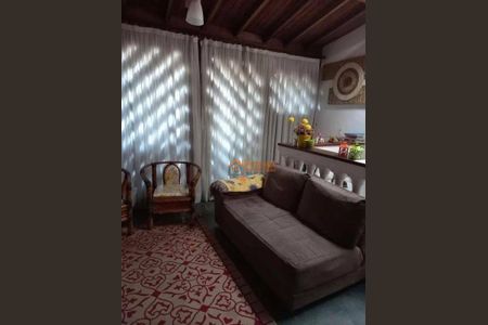 3_photo/94cef5052f.eb4747a7722cd593-ATLAS-133fecb9-e432-42f5-be3e-b90d5036182e.jpg de casa à venda com 2 quartos, 180m² em Jardim Santa Mena, Guarulhos