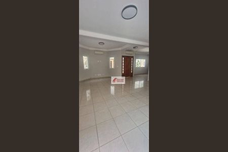 8_photo/94cef508db.8a6df05941f2190e-ATLAS-4e9091e1-9379-4f99-8e06-bc365fda7fe4.jpg de casa para alugar com 3 quartos, 254m² em Vila Sao Judas Tadeu, Guarulhos