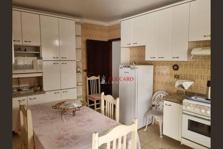 5_photo/94cef50915.5cae95bfc6c6118b-ATLAS-dc099bc2-9fa6-475d-8b7f-ab7ccf347c32.jpg de casa à venda com 3 quartos, 225m² em Torres Tibagy, Guarulhos