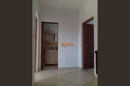 17_photo/94cef50a33.ac59da683d20aab1-ATLAS-eab748a8-8a8c-40f0-b071-a5174c9facb3.jpg de casa à venda com 3 quartos, 230m² em Parque Santo Antonio, Guarulhos