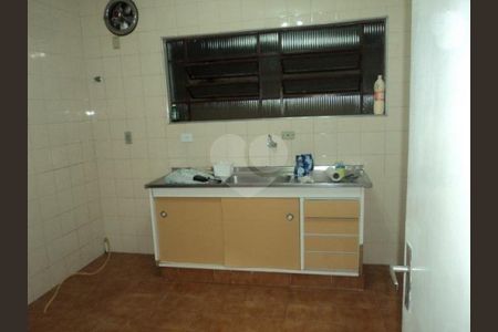 2_photo/94cef50ae3.201e42ffab0c16fd-ATLAS-a831ee7d-92db-4fdf-bafd-3600885846dd.jpg de casa à venda com 2 quartos, 180m² em Jardim Eusonia, Guarulhos