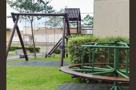 8_photo/94cef50ecd.ceff8192393c33de-ATLAS-88991e94-2e43-4e3e-a275-51a154f7d5b9.jpg de casa à venda com 2 quartos, 60m² em Vila Maranduba, Guarulhos