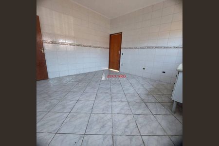 75_photo/94cef50eef.4fdd54f7b2e40bda-ATLAS-2b873cf2-c8d1-41b9-85dc-64d5b9edb96f.jpg de casa para alugar com 3 quartos, 120m² em Jardim Sao Judas Tadeu, Guarulhos