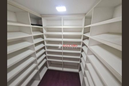 9_photo/94cef50fc7.7b0f84ee883ae8f5-ATLAS-35928feb-f585-4d9e-9d07-28daeb2fecb1.jpg de casa para alugar com 6 quartos, 742m² em Picanço, Guarulhos