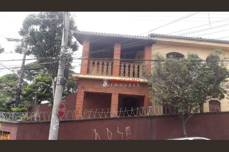 28_photo/94cef5121b.1ec89c7cbdfc8b9a-ATLAS-a24bce15-bb7e-4f4c-b871-81a2e1259850.jpg de casa à venda com 3 quartos, 250m² em Jardim Aida, Guarulhos