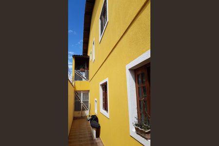 4_photo/94cef5133f.8a706a3c1c8a5b40-ATLAS-2adac488-5ba5-42d9-a5d5-49d134a77982.jpg de casa à venda com 3 quartos, 141m² em Vila Silveira, Guarulhos