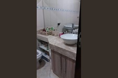 6_photo/94cef5133f.8a706a3c1c8a5b40-ATLAS-a8bf6377-3ab1-45ea-a6ea-8a332c756cbc.jpg de casa à venda com 3 quartos, 141m² em Vila Silveira, Guarulhos