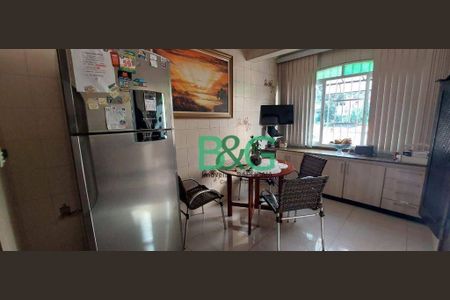 20_photo/94cef5135f.f7e81ba1849dc159-ATLAS-c2fe25e6-9090-4b6e-8be2-a1903e103810.jpg de casa à venda com 3 quartos, 300m² em Vila Silveira, Guarulhos