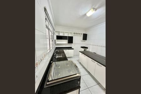 3_photo/94cef51455.5ec32a3140207d62-ATLAS-16767e99-e5f9-4d99-9f84-82e30aac0e5c.jpg de casa à venda com 3 quartos, 160m² em Centro, Guarulhos