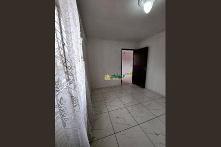 48_photo/94cef514f5.b75734c51afc2eb0-ATLAS-748a341a-c48d-4e87-9f98-eeb69aaee14a.jpg de casa para alugar com 3 quartos, 248m² em Vila Silveira, Guarulhos