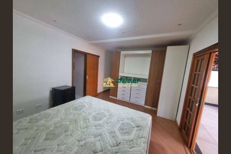 32_photo/94cef515c5.8ea0f3866ac9ed71-ATLAS-bc5ab1ff-d827-4c16-a5f6-2070ff9951b3.jpg de casa para alugar com 3 quartos, 275m² em Jardim Santa Mena, Guarulhos