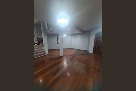 7_photo/94cef5164d.7f45fe2814a32fcf-ATLAS-3a538e57-b8e4-41d3-a09c-e4ed5c3c0450.jpg de casa para alugar com 4 quartos, 500m² em Jardim Santa Mena, Guarulhos